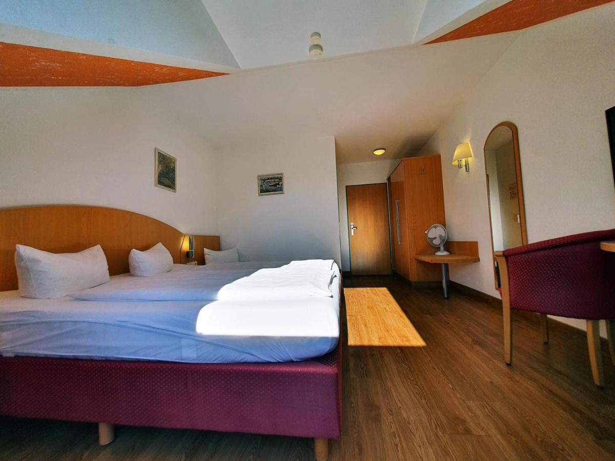 רינגסהיים Hotel Sunparc - Shuttle Zum Europa-Park Rust 4Km & Rulantica 2Km מראה חיצוני תמונה