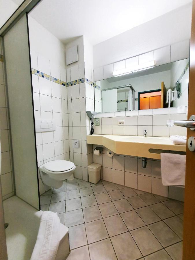 רינגסהיים Hotel Sunparc - Shuttle Zum Europa-Park Rust 4Km & Rulantica 2Km מראה חיצוני תמונה