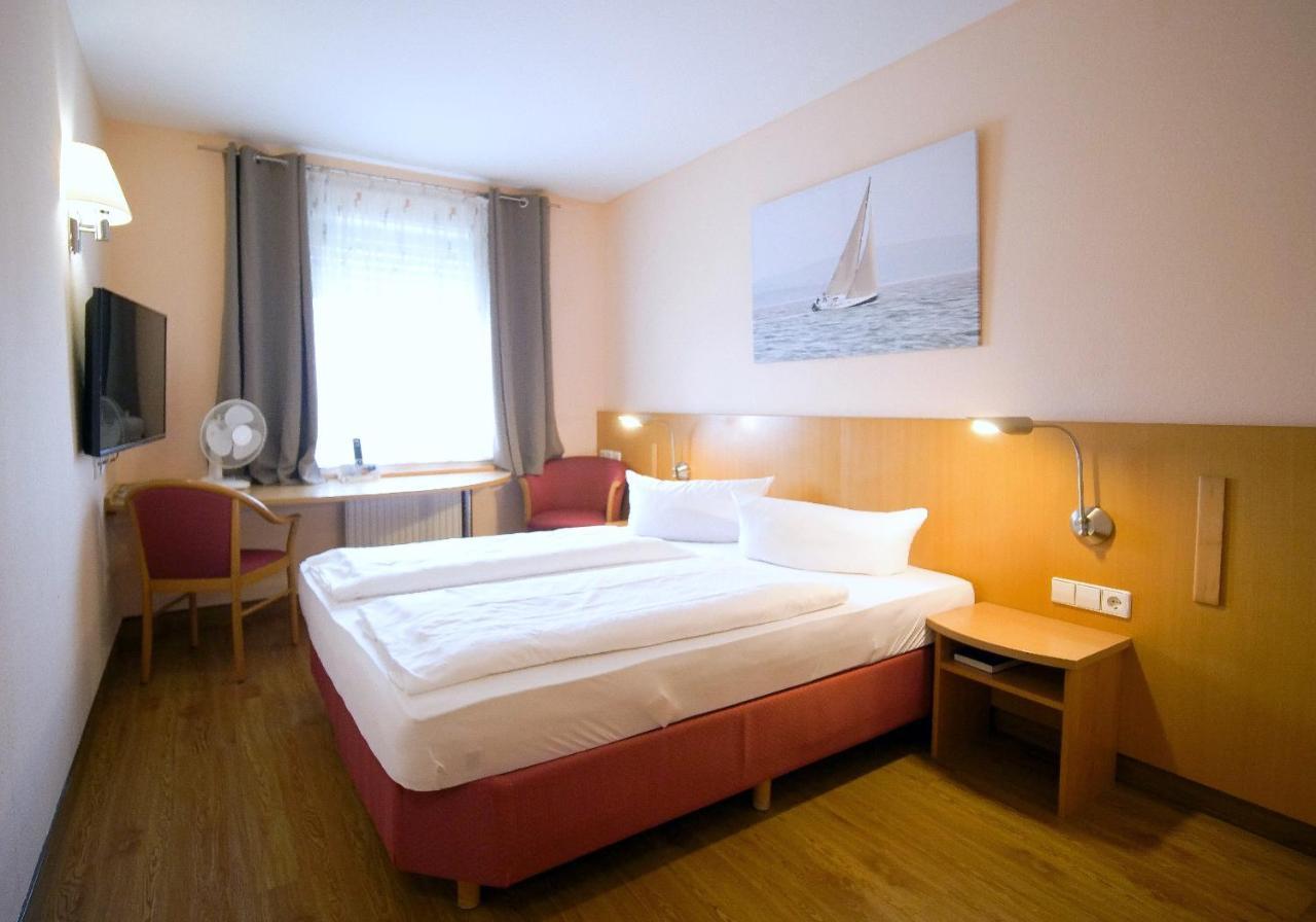רינגסהיים Hotel Sunparc - Shuttle Zum Europa-Park Rust 4Km & Rulantica 2Km מראה חיצוני תמונה